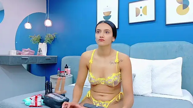 lixie peyton online show from December 2, 2025, 12:32 pm