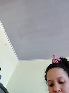 Snapshot of You-sexy-starr chatting on September 21, 2025, 3:13 pm You-sexy-starr online show from September 21, 2025, 3:13 pm