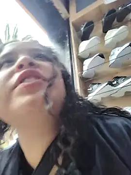 Snapshot of You-sexy-starr chatting on September 27, 2025, 8:36 pm You-sexy-starr online show from September 27, 2025, 8:36 pm