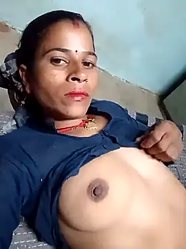 Snapshot of Suhani_sharma1 chatting on September 15, 2025, 2:39 pm Suhani sharma1 online show from September 15, 2025, 2:39 pm