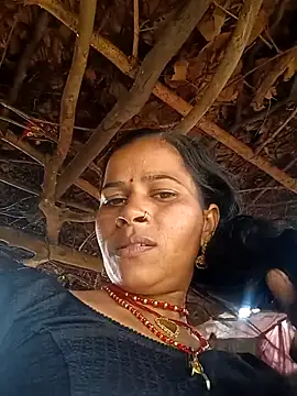 Snapshot of Suhani_sharma1 chatting on September 29, 2025, 5:01 am Suhani sharma1 online show from September 29, 2025, 5:01 am