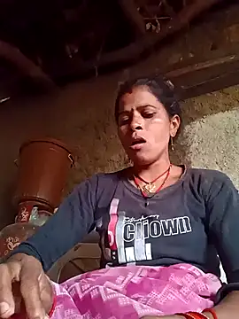 Snapshot of Suhani_sharma1 chatting on October 24, 2025, 3:47 am Suhani sharma1 online show from October 24, 2025, 3:47 am