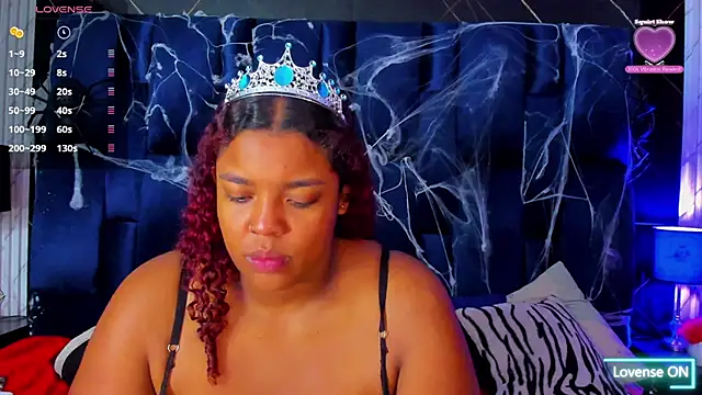 Snapshot of Alaia_Gutierrez chatting on October 18, 2025, 9:15 pm Alaia Gutierrez online show from October 18, 2025, 9:15 pm