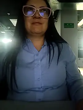 Romina693 online show from October 2, 2025, 6:31 am