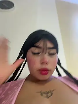 lucialauper  online show from June 27, 2026, 3:22 am