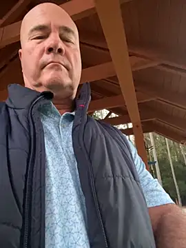 cyclone1212 online show from November 20, 2025, 11:54 am