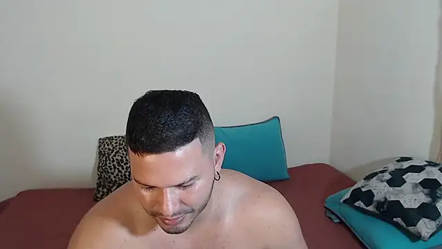 Snapshot of Tim_mz01 chatting on September 22, 2025, 10:01 pm Tim mz01 online show from September 22, 2025, 10:01 pm