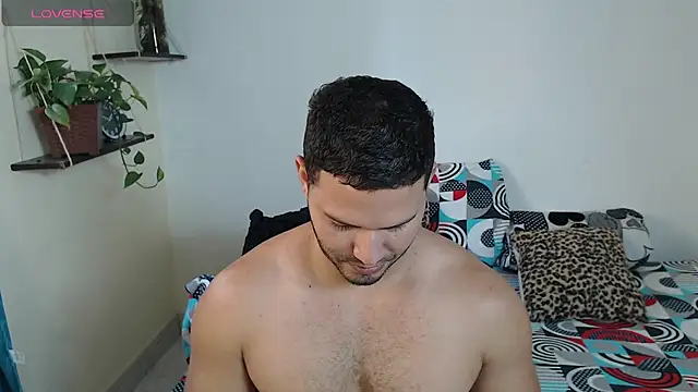 Tim mz01 online show from June 16, 2026, 6:54 pm
