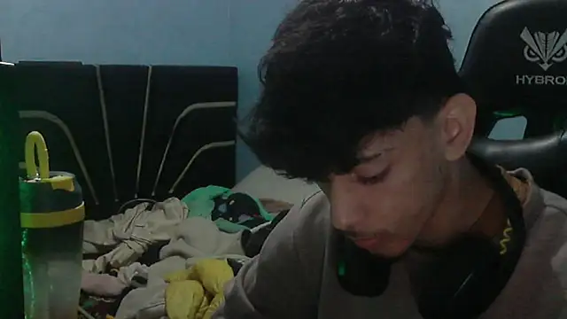 Snapshot of Dark_DesireX chatting on February 13, 2026, 1:51 pm Dark DesireX online show from February 13, 2026, 1:51 pm