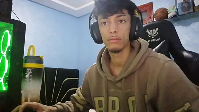 Snapshot of Dark_DesireX chatting on February 16, 2026, 2:13 pm Dark DesireX online show from February 16, 2026, 2:13 pm