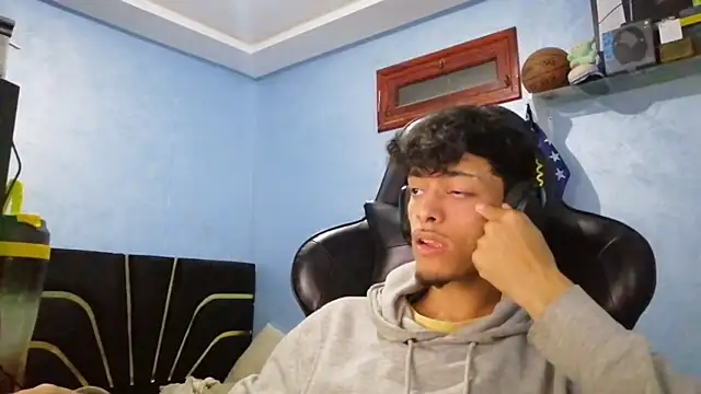 Snapshot of Dark_DesireX chatting on February 22, 2026, 7:34 pm Dark DesireX online show from February 22, 2026, 7:34 pm