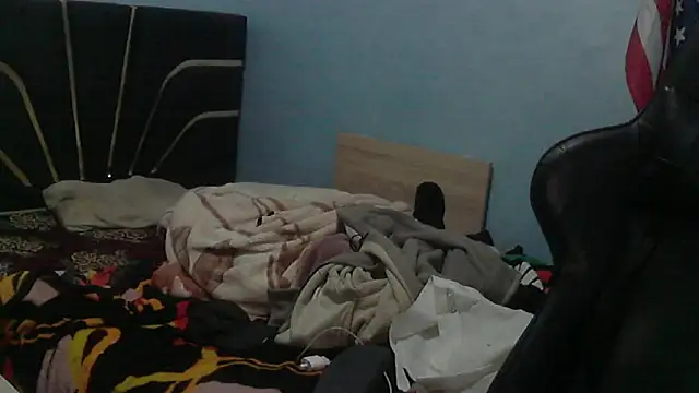 Snapshot of Dark_DesireX chatting on March 18, 2026, 8:23 pm Dark DesireX online show from March 18, 2026, 8:23 pm