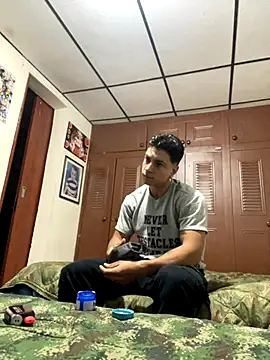 Snapshot of MR_MUSCLE chatting on September 20, 2025, 11:33 am MR MUSCLE online show from September 20, 2025, 11:33 am