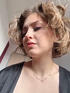 KellyKeler online show from February 28, 2026, 12:39 pm