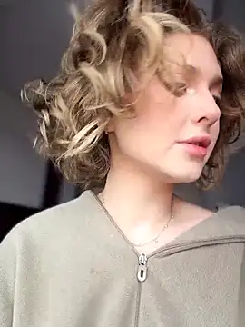 KellyKeler online show from March 20, 2026, 10:09 am