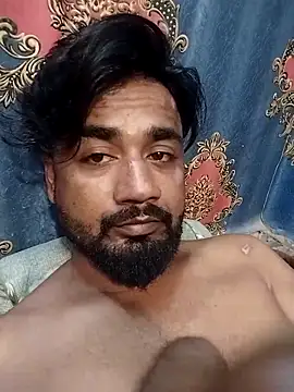 Snapshot of Munny6677 chatting on October 31, 2025, 10:33 pm Munny6677 online show from October 31, 2025, 10:33 pm