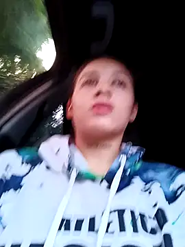 Snapshot of Arii_collins1 chatting on October 18, 2025, 12:39 pm Arii collins1 online show from October 18, 2025, 12:39 pm