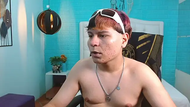 dondanys online show from September 26, 2025, 7:29 pm