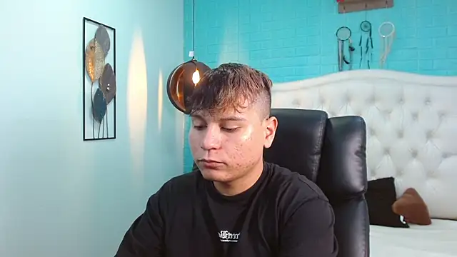 dondanys online show from October 1, 2025, 7:42 pm