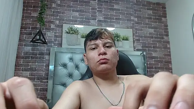 dondanys online show from October 11, 2025, 7:23 pm