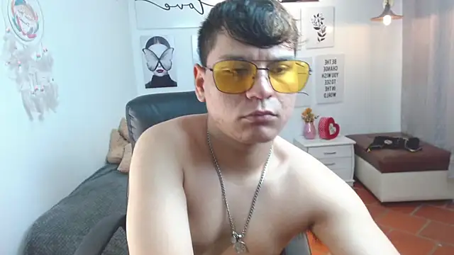 dondanys online show from October 21, 2025, 7:58 pm