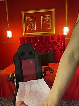 Anissa Ali online show from September 18, 2025, 1:18 am