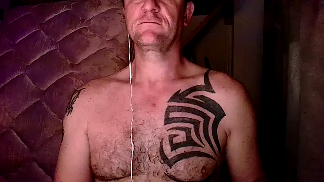 Yournaughty online show from November 25, 2025, 6:13 am