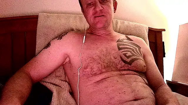 Snapshot of Yournaughty chatting on March 26, 2026, 5:02 am Yournaughty online show from March 26, 2026, 5:02 am