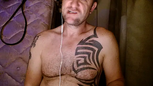Snapshot of Yournaughty chatting on June 23, 2026, 5:05 am Yournaughty online show from June 23, 2026, 5:05 am
