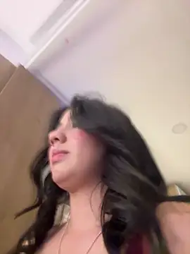 Snapshot of Michelle_Zoe chatting on October 21, 2025, 2:23 am Michelle Zoe online show from October 21, 2025, 2:23 am