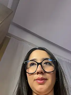Michelle Zoe online show from May 23, 2026, 10:36 pm