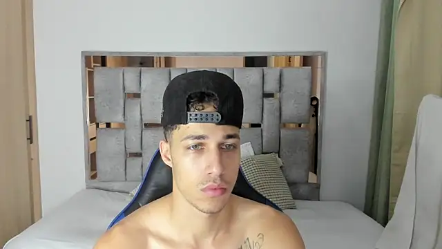 orionblaze69  online show from May 10, 2026, 3:12 am