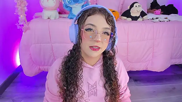 Snapshot of hannacutegod chatting on February 18, 2026, 5:36 am hannacutegod online show from February 18, 2026, 5:36 am