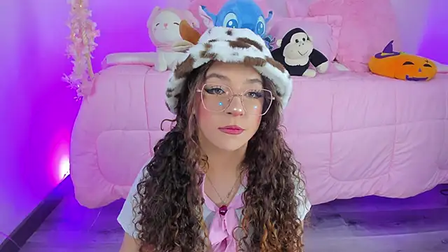 Snapshot of hannacutegod chatting on March 28, 2026, 4:23 am hannacutegod online show from March 28, 2026, 4:23 am