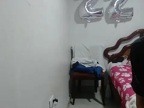 Valentina bss online show from December 15, 2025, 9:52 pm