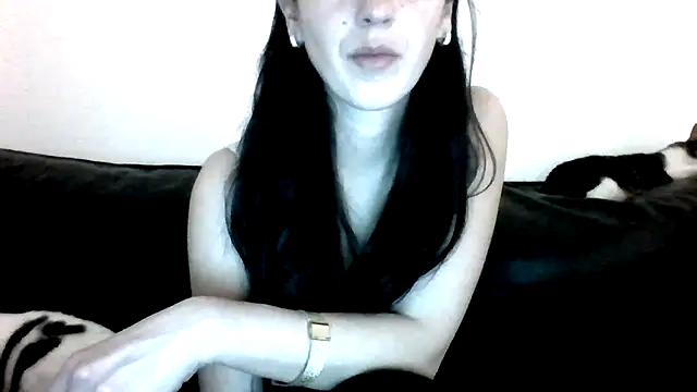 Snapshot of milagaborxx chatting on April 15, 2026, 7:58 pm milagaborxx online show from April 15, 2026, 7:58 pm