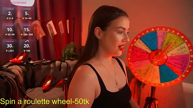 Snapshot of EmiliyaRoude chatting on September 14, 2025, 12:37 pm EmiliyaRoude online show from September 14, 2025, 12:37 pm