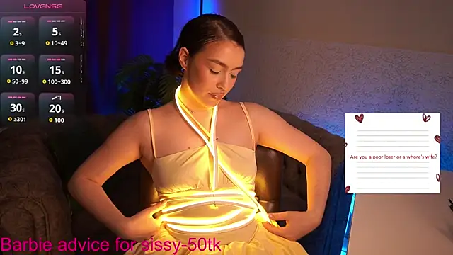 EmiliyaRoude online show from November 15, 2025, 1:07 pm