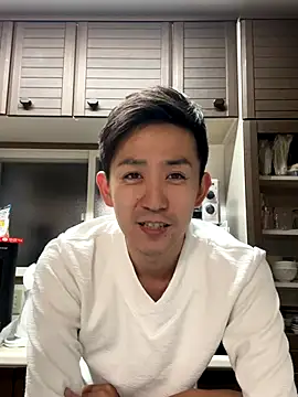 yuma0815 online show from October 4, 2025, 2:04 pm