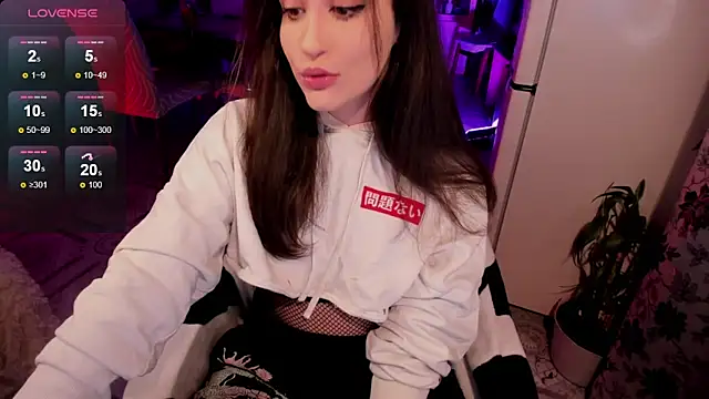 Sserendipityy online show from October 15, 2025, 3:45 pm