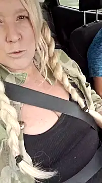Bouncy-Bella28X online show from July 22, 2026, 11:57 am