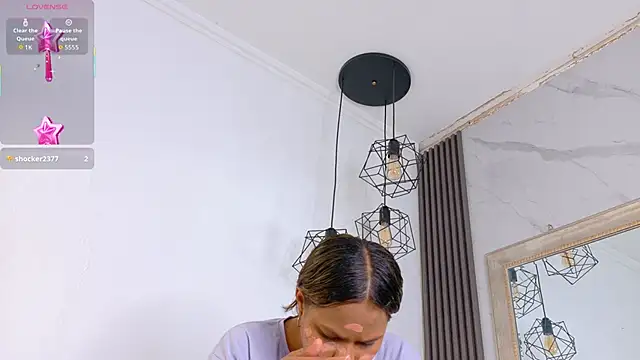 keyla mejia online show from June 21, 2026, 12:08 pm