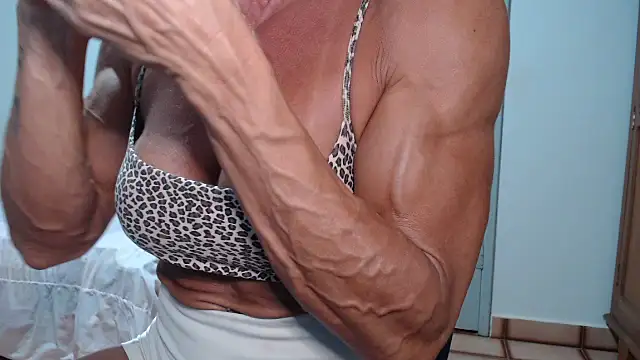 Stronggsexy online show from June 12, 2026, 12:20 am