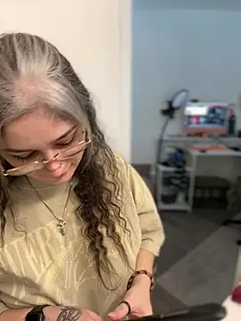 Alix Valentine online show from January 13, 2026, 5:51 pm