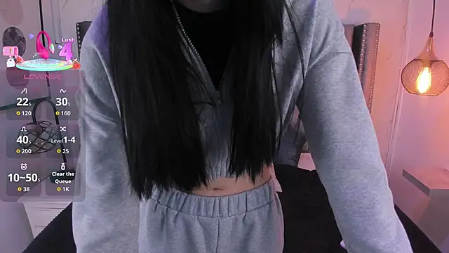 Snapshot of Anya_Belth chatting on October 29, 2025, 7:04 pm Anya Belth online show from October 29, 2025, 7:04 pm