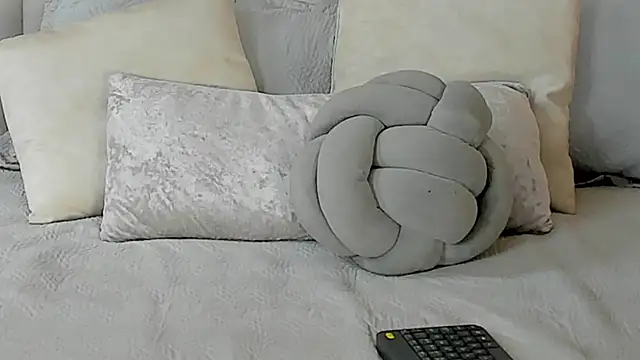 SamayRyann online show from July 7, 2026, 1:59 pm