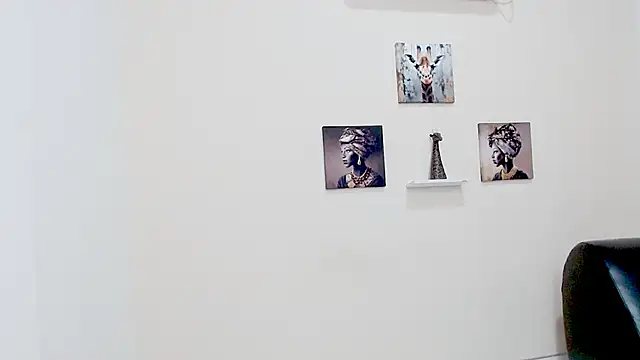 eladyrous98 online show from March 29, 2026, 3:34 pm