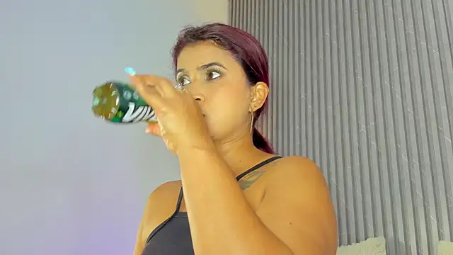 Snapshot of DAFNECOX chatting on October 10, 2025, 3:16 am DAFNECOX online show from October 10, 2025, 3:16 am