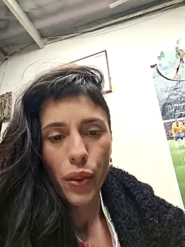 Snapshot of Samy_Hoops chatting on May 25, 2026, 4:35 pm Samy Hoops online show from May 25, 2026, 4:35 pm