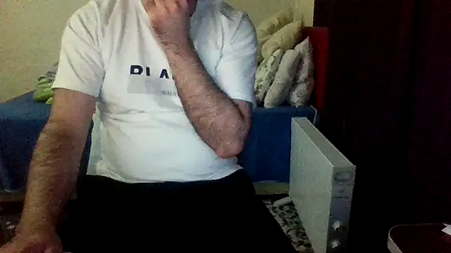 Snapshot of st206boy chatting on February 21, 2026, 11:50 pm st206boy online show from February 21, 2026, 11:50 pm